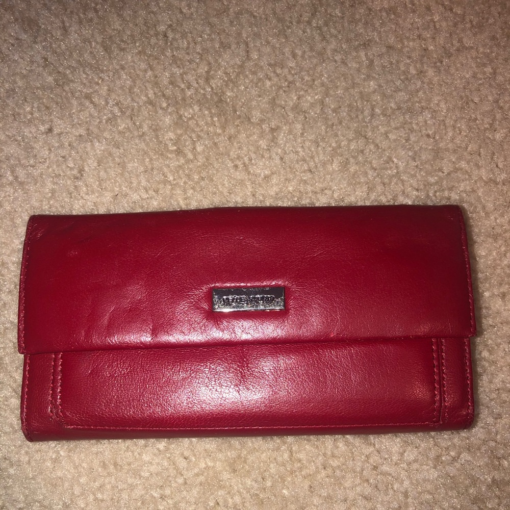 Butter soft gen leather red wallet w ckbk cover